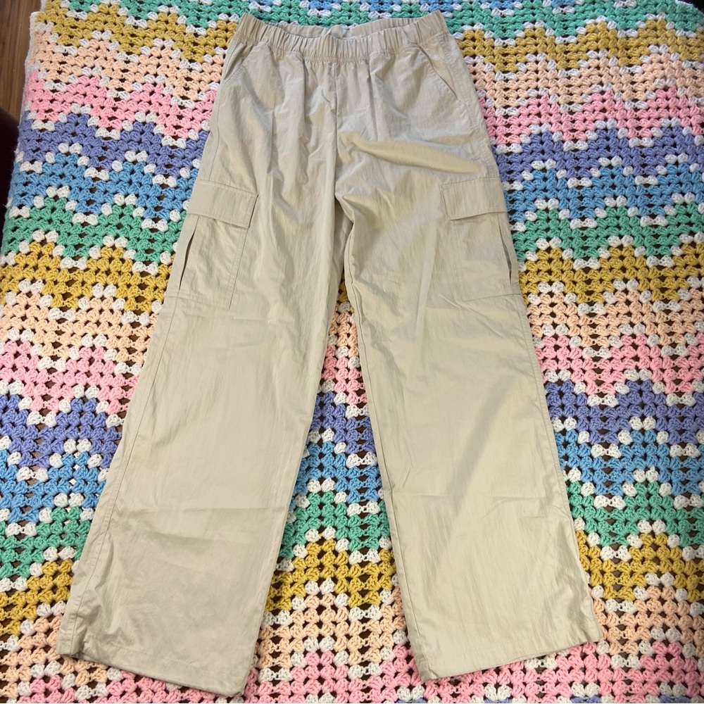 3/$12 Women's Wide Leg Cargo Pants Light Beige Tan Small S Straight Leg